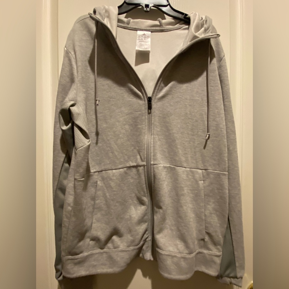 Women’s zip up adidas jacket with thumb holes size M